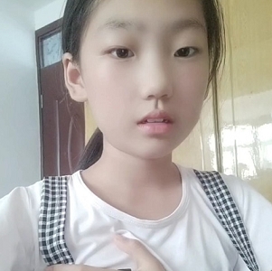 街头直击已婚反差少女之只要有钞票什么都行