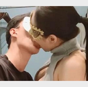 onlyfans牛头人《亨利夫妇》贡献妻子Sera给单男