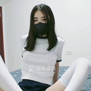 扣扣传媒顶级女神《锅锅酱》白丝水手服