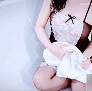 P站宝藏女神（ryua尤娜）F杯极品身材，cos火辣护士装【13.1G】