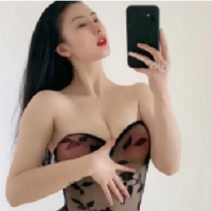 火辣大学生与反差婊的诱惑，俏妞31V-2.4G全程欢愉