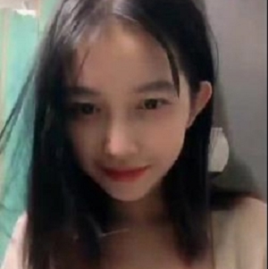 可爱俏皮的嫩妹完整版