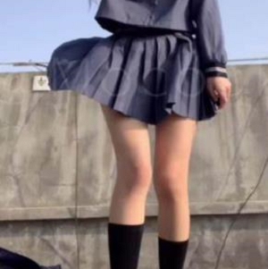 上海00后女学生小贝贝的日常解压秘籍，让你轻松释放压力！