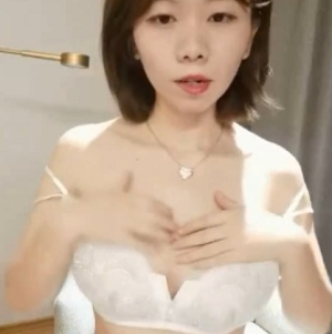 新人百度云高颜值小九九最新合集10V2.61G，白白嫩嫩大罩杯全方位展示