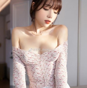 5.8G杨晨晨打赏视频合集推特28部太骚了