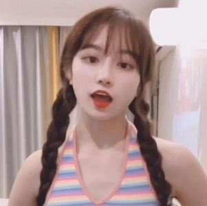 推特不见星空劲爆汉服视频合集50部1.7G太诱人