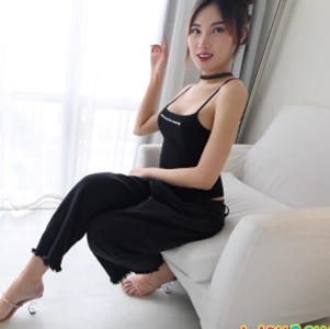 Foxxie泰国TS视频2部2G高清甜到发腻