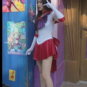 推特月野兔绝密cos逛街展示白丝抄底瞬间848MB