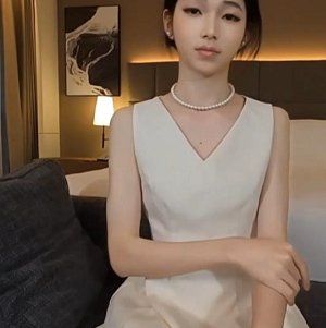 私房睡觉怪TS定制视频3部3.35G酷似西域女神颜值炸裂
