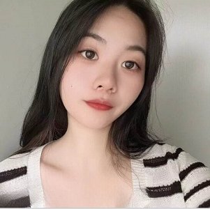 重庆00后海茶小妹梓涵私房拍摄展示1V1.7G镜头前青涩互动