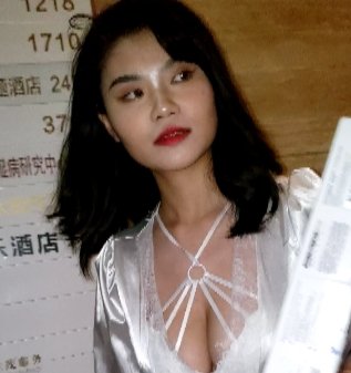 饱满车灯辣妹牛仔热裤扭动合集12部15.61G百度云